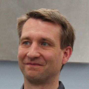 Dr. Bernd Brandt